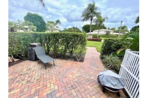 22 Stratford Drive B, Boynton Beach, FL 33436 Sold 05/15/25