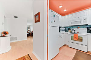 2929 SE Ocean Boulevard 133-6, Stuart, FL 34996 Sold 03/20/25