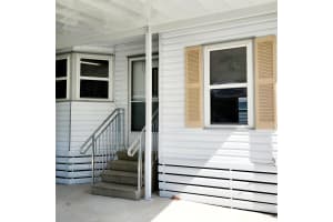 184 W Caribbean, Port Saint Lucie, FL 34952 Sold 11/01/24