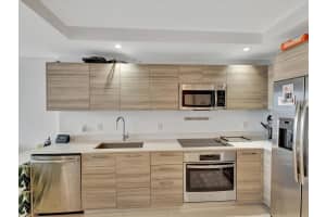 121 NE 34th Street 2310, Miami, FL 33137 Sold 05/30/25