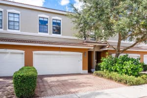 172 W Astor Circle, Delray Beach, FL 33484 Sold 03/03/25
