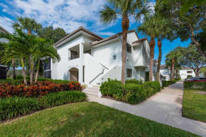 15319 Strathearn Drive 11004, Delray Beach, FL 33446 Sold 05/01/25