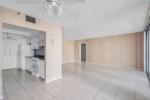 859 Jeffery Street 312, Boca Raton, FL 33487 - MLS#R11032681