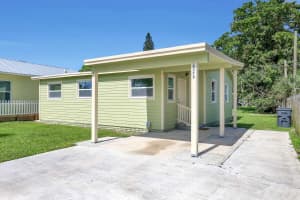 4579 Cambridge Street, Lake Worth, FL 33463 Sold 11/26/24