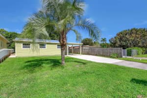 4579 Cambridge Street, Lake Worth, FL 33463 Sold 11/26/24