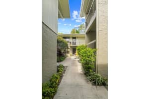 800 NW Fork Road 7-3, Stuart, FL 34994 Sold 09/18/25