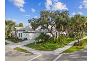 1916 Frosted Turquoise Wy, Vero Beach, FL 32967, Sold 10/30/24