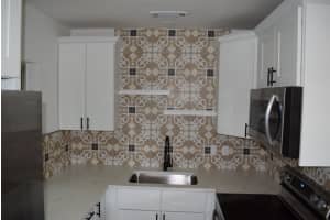 112 Salisbury E E, West Palm Beach, FL 33417 Sold 01/15/25