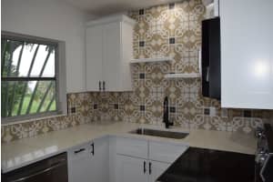 112 Salisbury E E, West Palm Beach, FL 33417 Sold 01/15/25