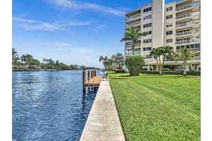 1000 Lowry Street 7f, Delray Beach, FL 33483 - MLS#R11032861