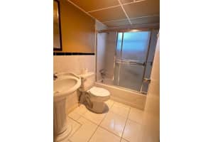 597 Monaco M W, Delray Beach, FL 33446 - MLS#R11032892