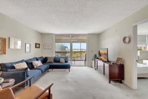 14575 Bonaire Boulevard 402, Delray Beach