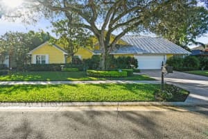 2388 Palm Harbor Drive, Palm Beach Gardens