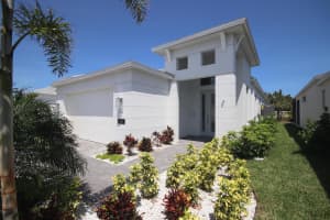 2173 Falls Manor, Vero Beach, FL 32967, Sold 10/31/24