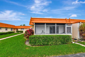 30 Seville B, Delray Beach, FL 33446 Sold 02/10/25