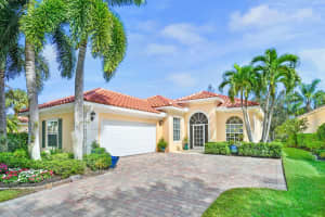 8895 SE Retreat Drive, Hobe Sound, FL 33455 Sold 12/16/24