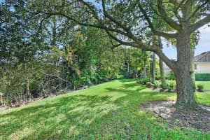 8895 SE Retreat Drive, Hobe Sound, FL 33455 Sold 12/16/24