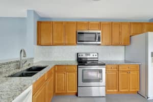 1571 Woodbridge Lakes Circle, West Palm Beach, FL 33406 Sold 12/12/24