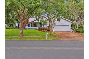 3204 Lakeview Drive, Delray Beach, FL 33445 Sold 04/24/25