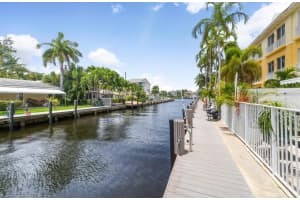 1051 S Riverside Drive, Pompano Beach, FL 33062 Sold 12/06/24
