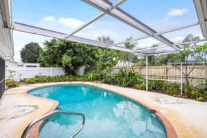 351 Country Club Drive, Tequesta, FL 33469 Sold 02/18/25