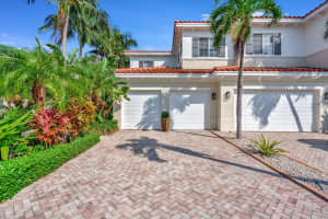215 Maison Court, Palm Beach Gardens, FL 33410 Sold 12/23/24