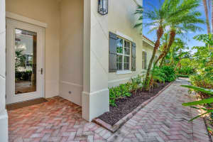 215 Maison Court, Palm Beach Gardens, FL 33410 Sold 12/23/24