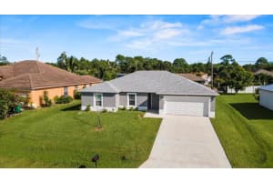 1589 SW Dycus Avenue, Port Saint Lucie, FL 34953 Sold 03/28/25
