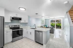 980 Jeffery Street, Boca Raton, FL 33487 Sold 07/01/25