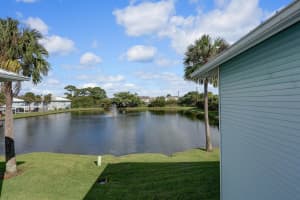 185 SE Village Drive 185, Port Saint Lucie, FL 34953 Sold 01/06/25