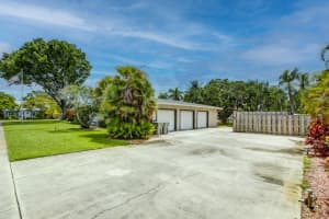 914 NE 2nd Street NE, Pompano Beach, FL 33060 Sold 08/05/25