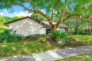 2423 NW Timbercreek Circle NW, Boca Raton, FL 33431 Sold 12/03/24