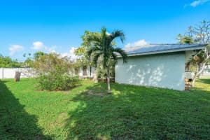 702 Enfield Road, Delray Beach, FL 33444 Sold 02/14/25