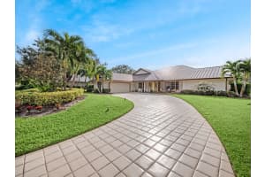 6346 SE Oakmont Place, Stuart, FL 34997 Sold 12/13/24