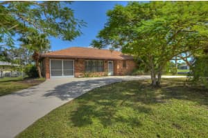 2201 SE Seafury Lane, Port Saint Lucie, FL 34952 Sold 12/16/24