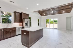 1805 Bridgepointe Circle 1, Vero Beach, FL 32967 - MLS#R11033437
