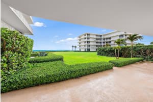 2500 S Ocean Boulevard 2d1, Palm Beach, FL 33480 - MLS#R11033441