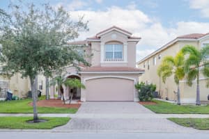 961 NW Leonardo Circle Circle, Port Saint Lucie, FL 34986 Sold 04/30/25