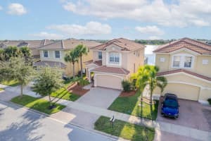 961 NW Leonardo Circle Circle, Port Saint Lucie, FL 34986 Sold 04/30/25