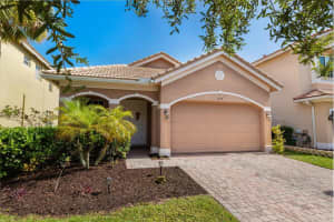 1014 NW Leonardo Circle, Port Saint Lucie, FL 34986 Sold 12/06/24