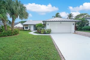 514 Enfield Road, Delray Beach, FL 33444 Sold 02/12/25