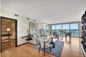 2760 S Ocean Boulevard 404, Palm Beach, FL 33480 Sold 06/02/25