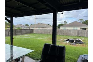 651 SW Lindsay Street SW, Port Saint Lucie, FL 34953 - MLS#R11033601