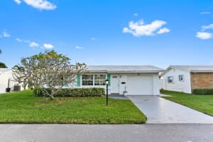 908 SW 7th Avenue, Boynton Beach, FL 33426 Sold 01/31/25