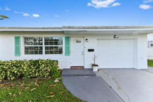 908 SW 7th Avenue, Boynton Beach, FL 33426 Sold 01/31/25