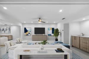 29 Bristol Lane, Boynton Beach, FL 33436 Sold 01/15/25
