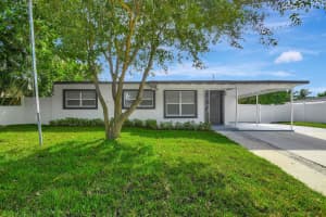 1008 W Perry Street, Lantana, FL 33462 Sold 03/25/25