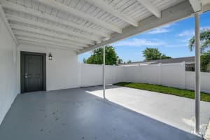 1008 W Perry Street, Lantana, FL 33462 Sold 03/25/25