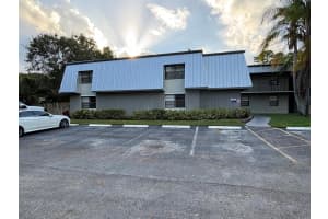 2517 S 17th Street 101, Fort Pierce, FL 34982 Sold 02/14/25
