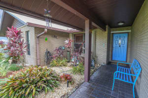 4706 SE Manatee Terrace, Stuart, FL 34997 - MLS#R11033733